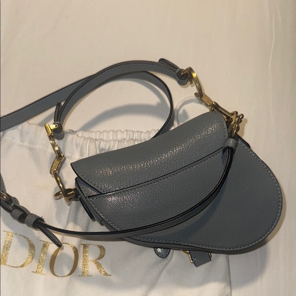 Dior Gray Crossbody Saddle Bag with Gold Hardware - Picture 3 of 8